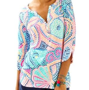 Lilly Pulitzer Egret Top in Multi Tile Wave